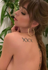 Riley-Reid-back-sexy