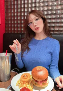 Koyoi-Conan-Hamburger