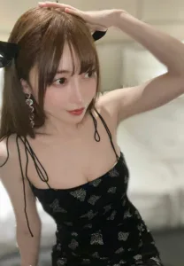 Nanase-Alice-Black-dot